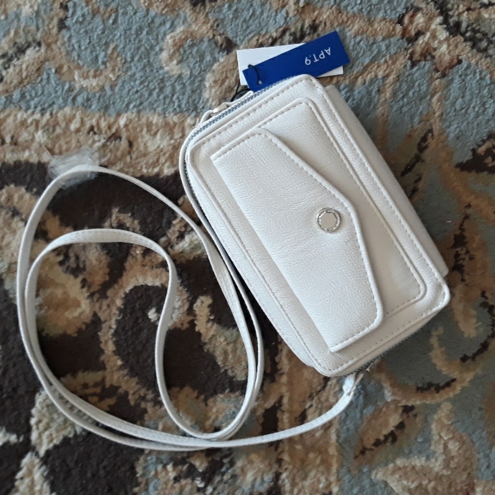 *Host Pick*Apt.9 safekeeper crossbody wallet